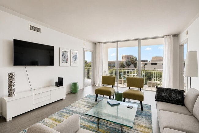 Building Photo - 2780 S Ocean Blvd