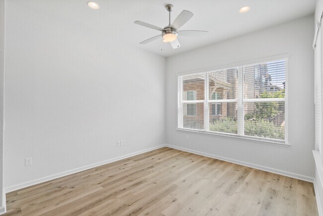 Building Photo - 13615 Terrett Trce