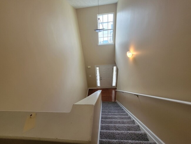 Building Photo - 3672 Harvest Dr