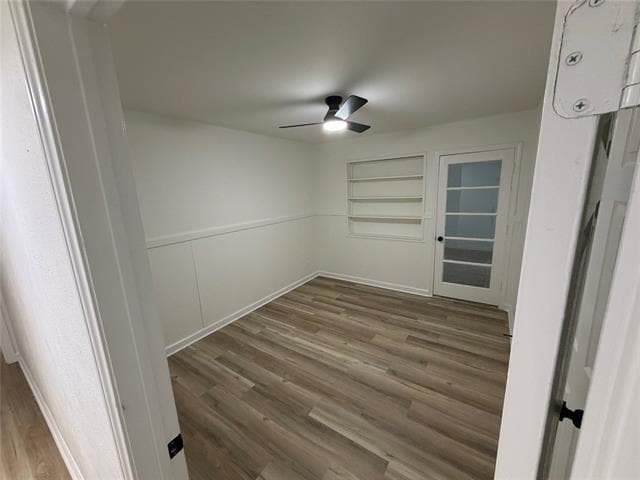 Building Photo - 5441 Wales Ave