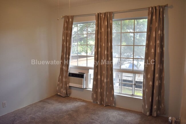 Building Photo - Crosspointe 2/2/2 Townhome (near to Aloha ...