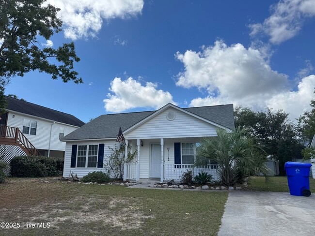 Building Photo - 117 NW 10th St