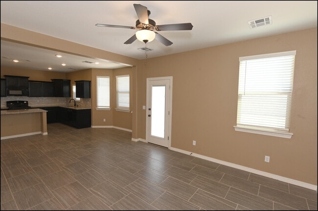 Building Photo - 4628 Marisabel Azcarate St