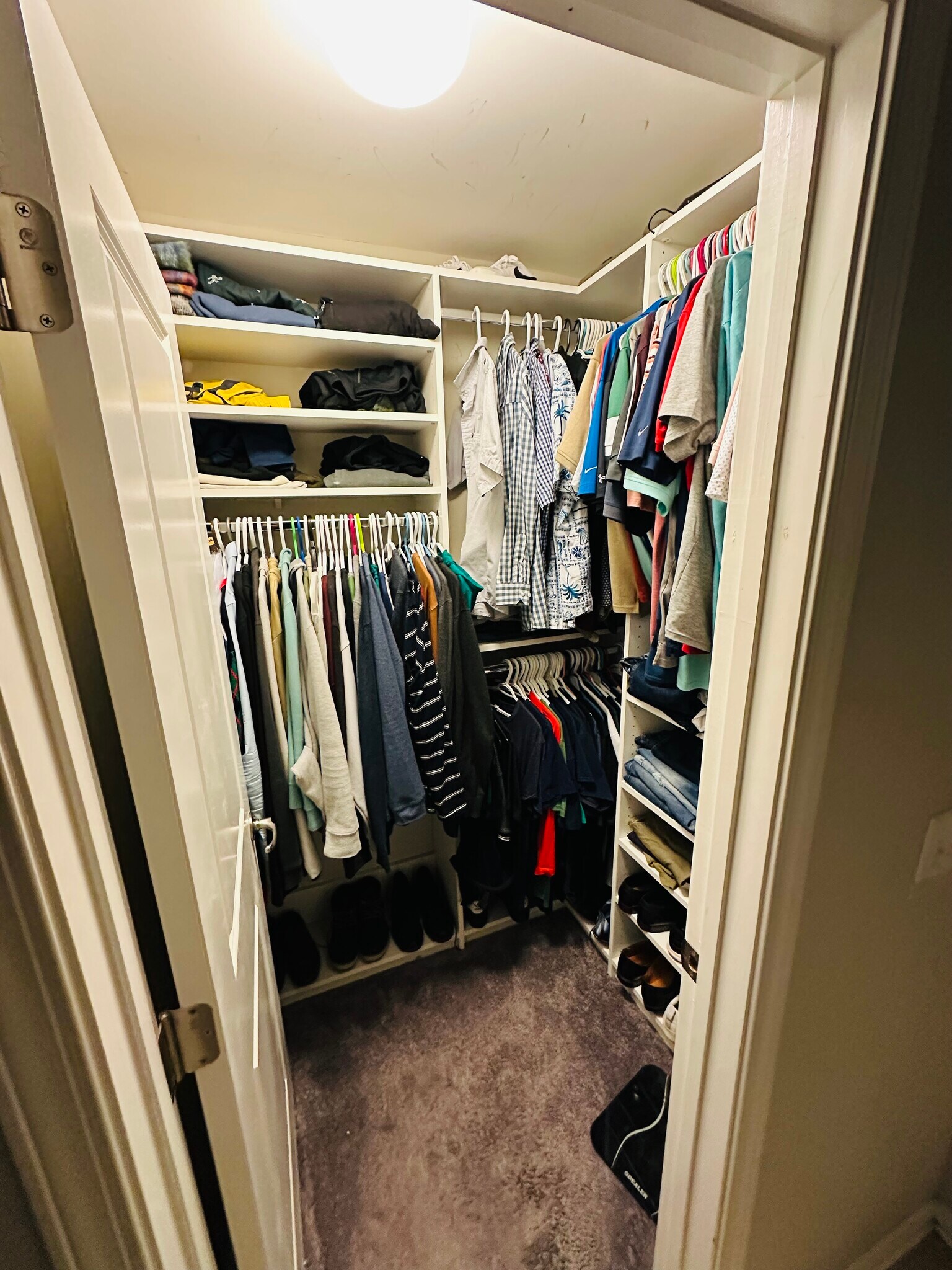 Building Photo - 226 Willow Point Cir