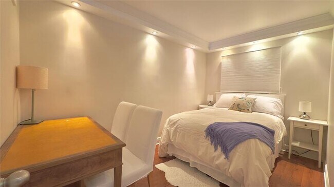 Building Photo - 3430 Galt Ocean Dr