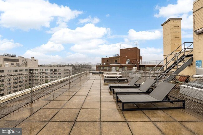 Building Photo - 2401 H St NW