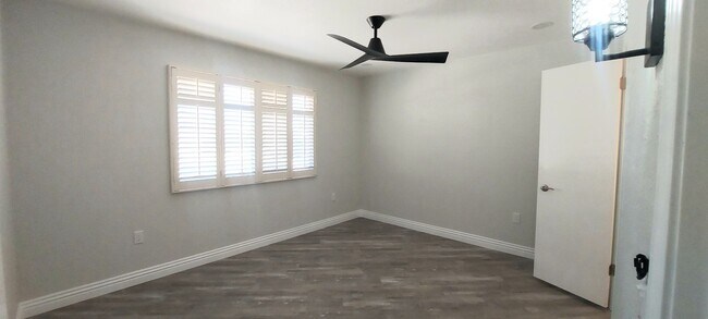 Building Photo - * UTILITIES INCLUDED * TOTALLY REMODELED 2X2