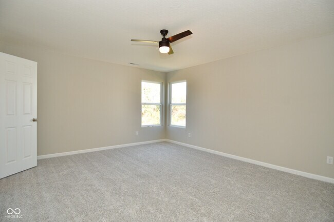 Building Photo - 9732 Evening Sky Way