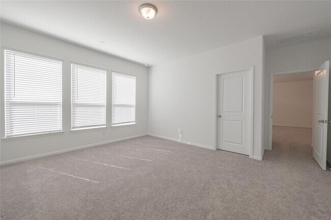 Building Photo - 313 Sonbria Pass