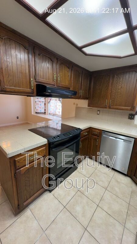 Building Photo - 2730 W Seeger Ave