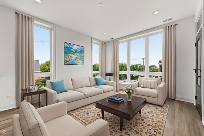 Building Photo - 3902 S Lake Park Ave