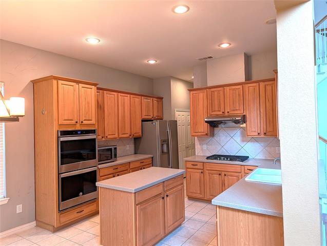 Building Photo - 2207 Graystone Ct