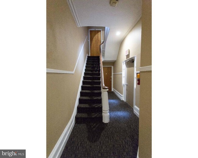 Building Photo - 721 Spruce St