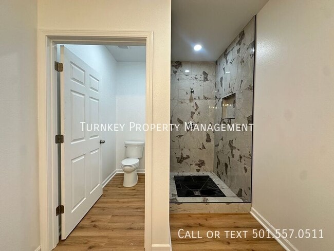 Building Photo - 1724 Parker St