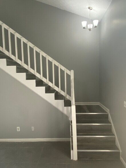 Stairs - 6133 Princeton Ave