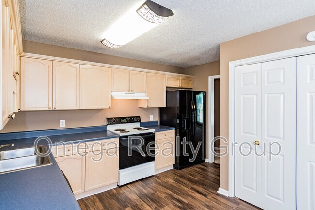 Building Photo - 2038 Plantation Pkwy