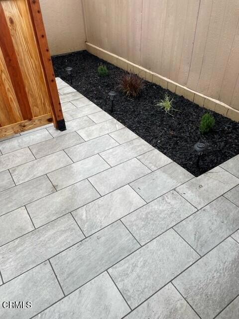 Building Photo - 130 E Alta Green