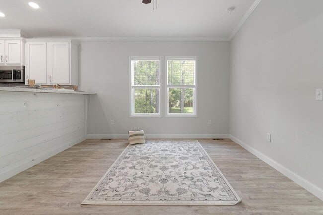 Building Photo - 2 Bedroom/ 2 Bath Mobile Home - Santa Rosa Beach, Florida