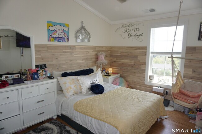 Building Photo - 127 Brentwood Cir