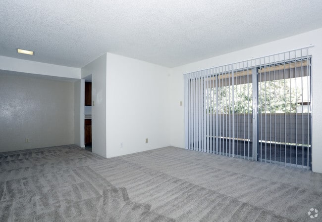 Building Photo - Trinity Place