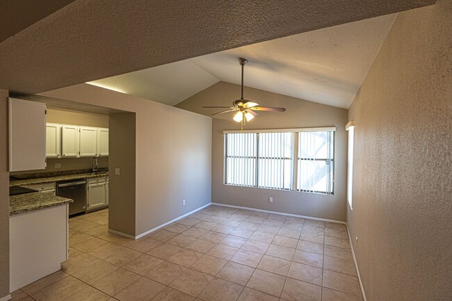 Building Photo - Cozy 3 Bed/2 bath in  Prime Chandler Location