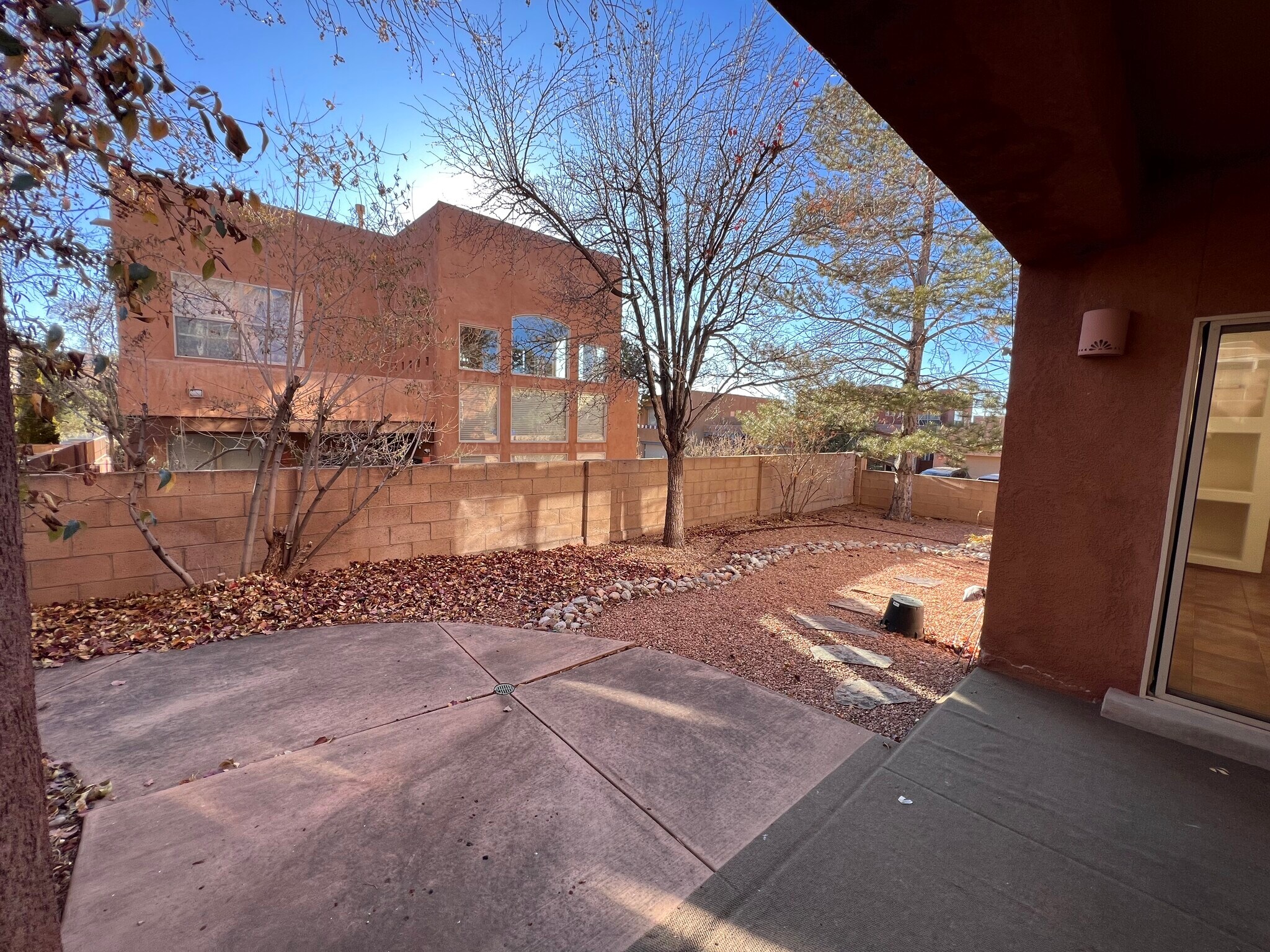 Building Photo - 13200 Bighorn Rd NE