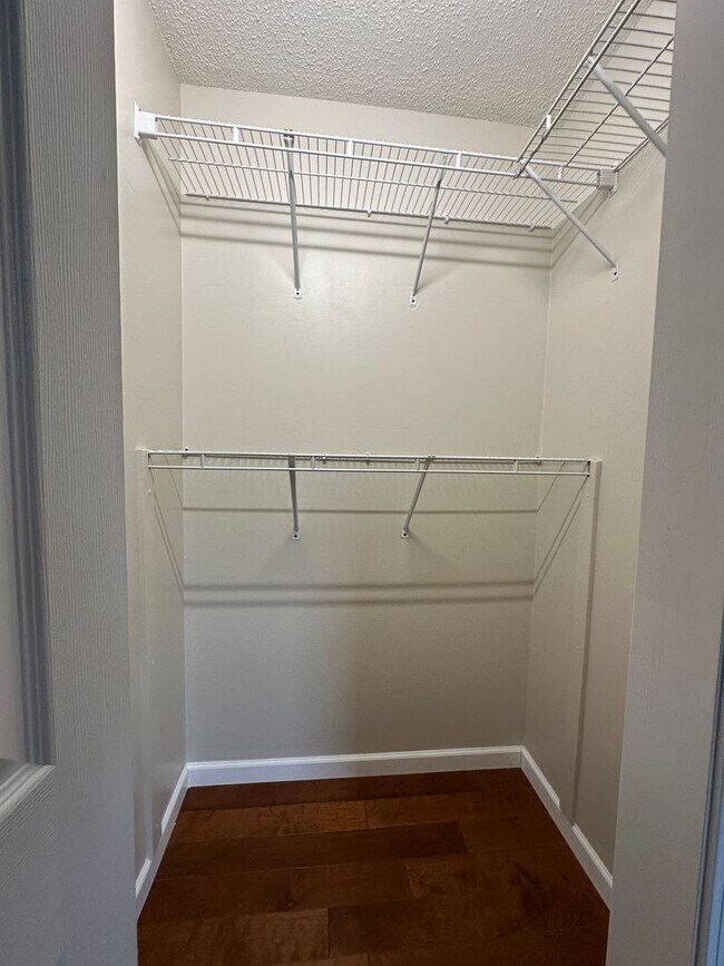 Building Photo - 256 Dumplin Ln