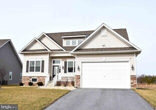 Building Photo - 29658 Riverstone Dr