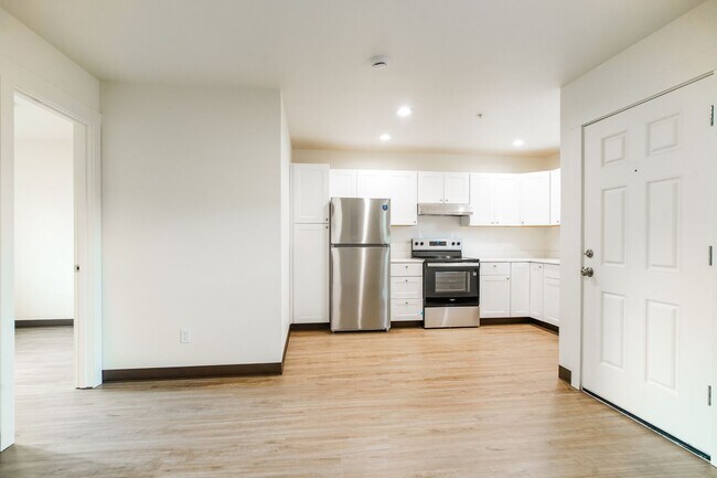 Building Photo - Stunning New Construction 1 Bedroom Cottages