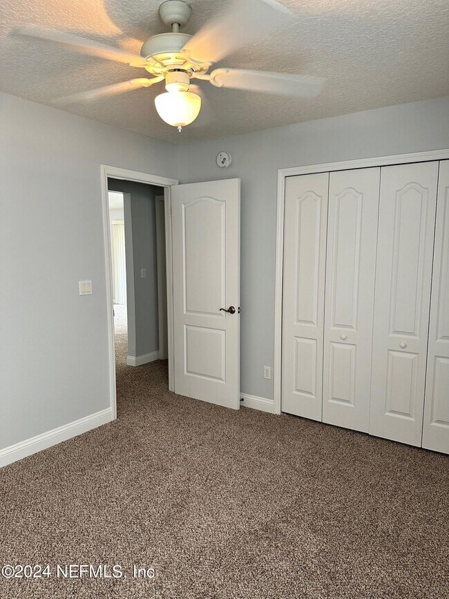 Building Photo - 1447 Barrington Cir