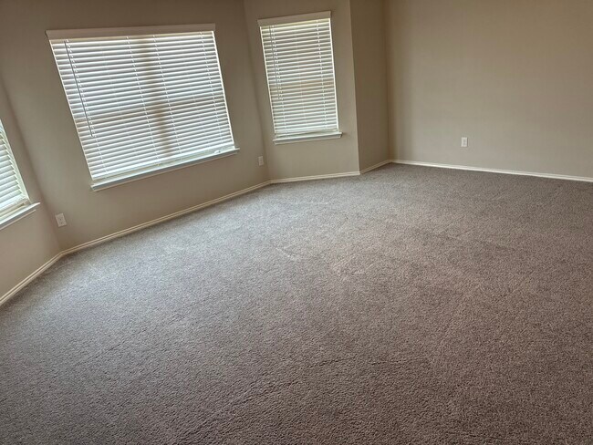 Building Photo - 2956 Plumbago Dr