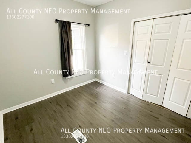 Building Photo - 2092 W 105th St