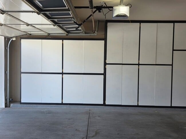 Building Photo - 8309 Waterfield Dr