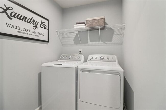 Building Photo - 6644 Red Oak Wy