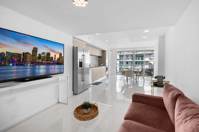 Building Photo - 6620 Indian Creek Dr