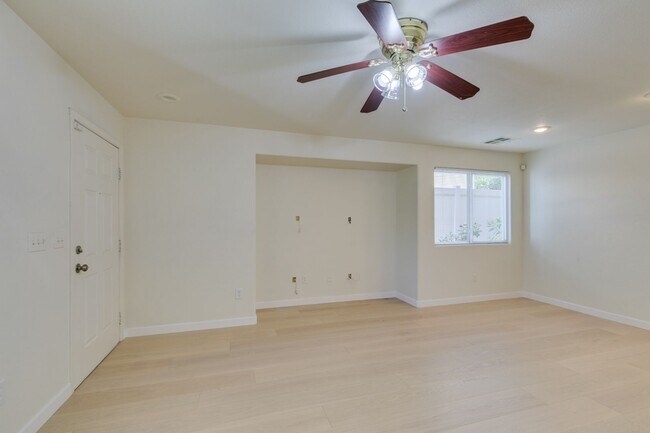 Building Photo - Bright & Inviting 3 Bedroom Home in 89148