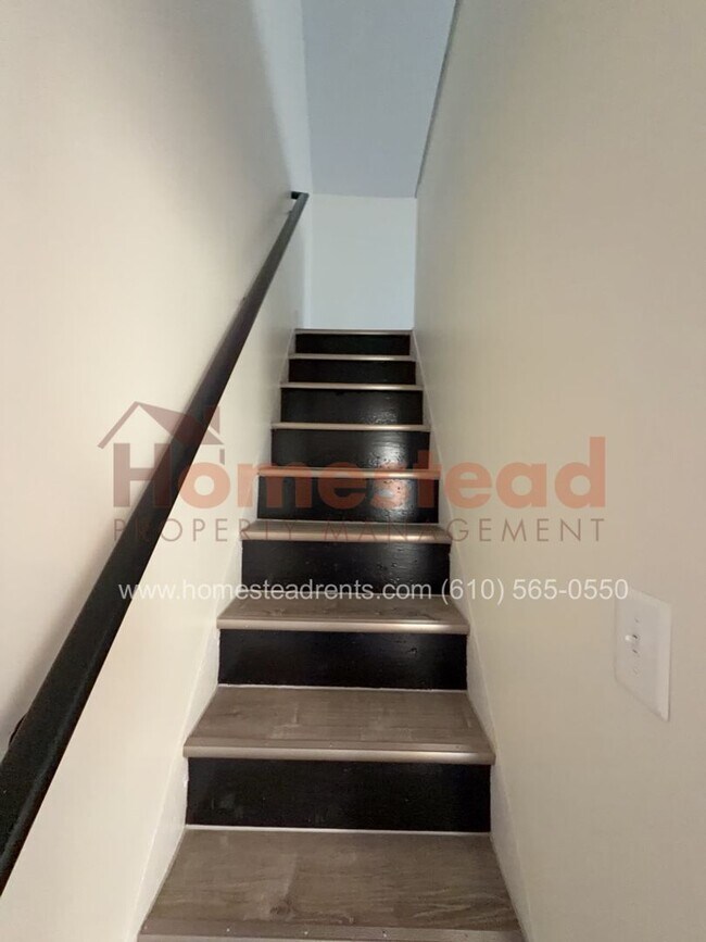 Building Photo - 20 Marshall Ave