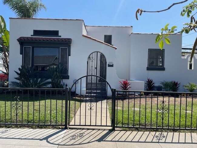 Building Photo - Charming Spanish-Style Home for Lease