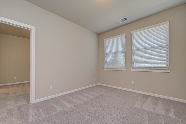 Building Photo - 316 N Spotted Fern Dr