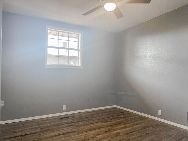 Building Photo - 2505 47th St