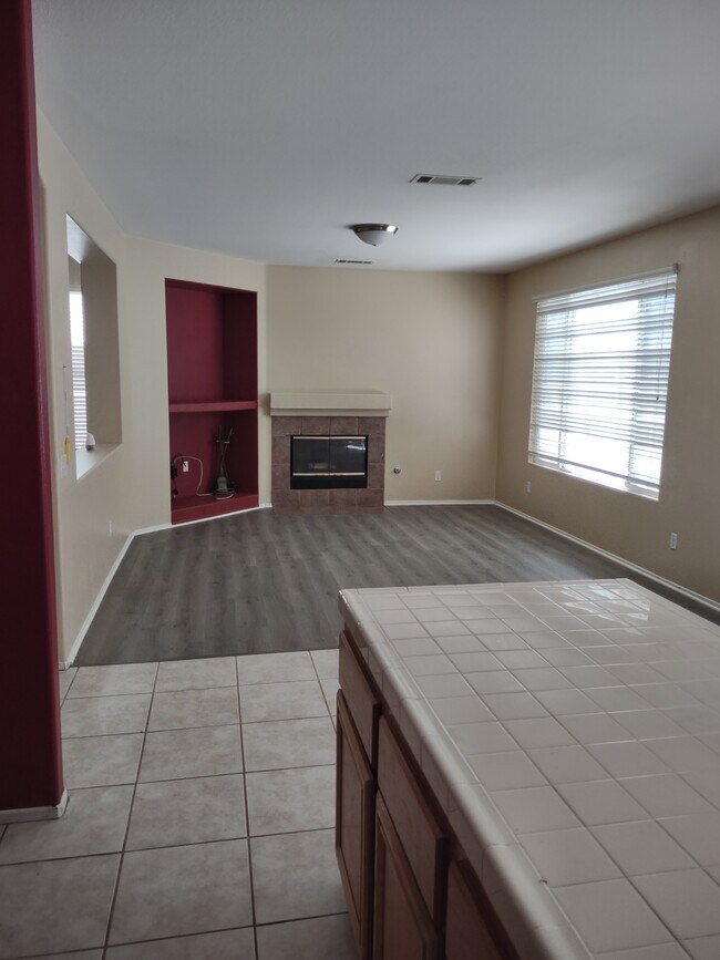 Building Photo - 40543 Chantemar Way