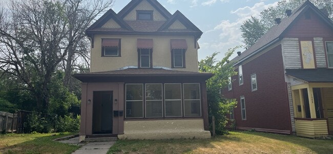 Building Photo - 1092 Edgerton St