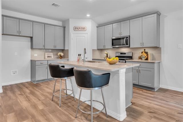 Building Photo - 2105 Bellatrix Dr