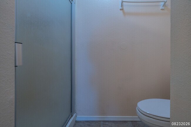 Building Photo - 91-1059 Puamaeole St. #5E