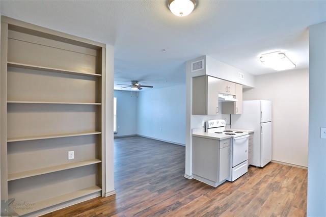 Building Photo - 2800 Sayles Blvd