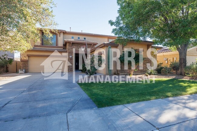 Building Photo - Beautiful Large Home NOT FURNISHED with Pool in Villago Community