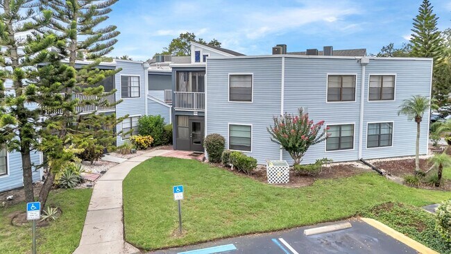 Primary Photo - 3652 Southpointe Dr