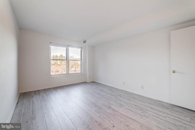 Building Photo - 2100 Langston Blvd.