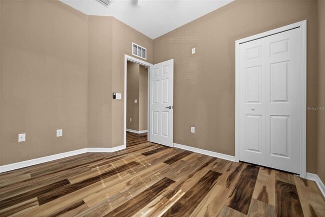 Building Photo - 7954 Moonstone Dr