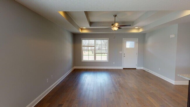 Building Photo - For Lease Beautiful 3 Bedroom, 2 Bath Home in Spring Lakes Subdivision.